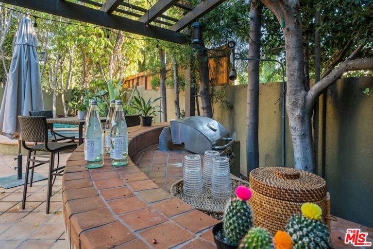 Photo 45 of 48 - 5111 Aldea Ave, Encino, CA 91316