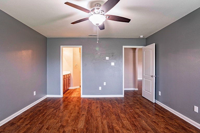 Photo 17 of 20 - 2029 Cone Flower Dr, Forney, TX 75126