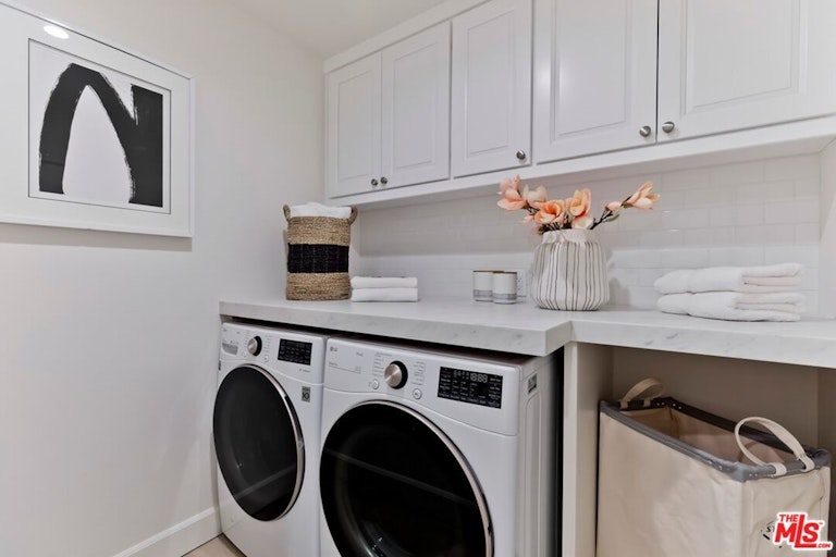 Photo 11 of 24 - 10106 Empyrean Way #201, Los Angeles, CA 90067