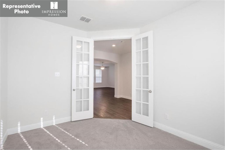 Photo 7 of 26 - 260 Clairmont Dr, Ponder, TX 76259