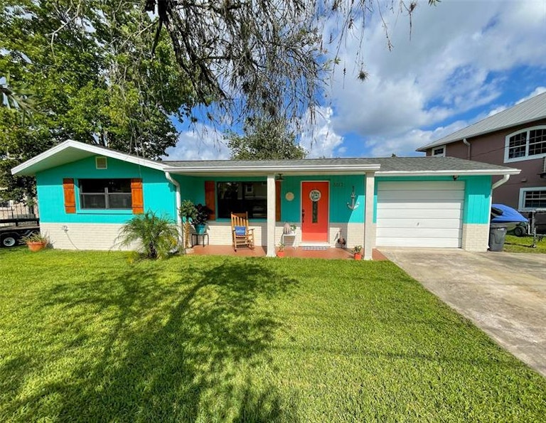 Photo 1 of 69 - 5512 Tropic Dr, New Port Richey, FL 34653