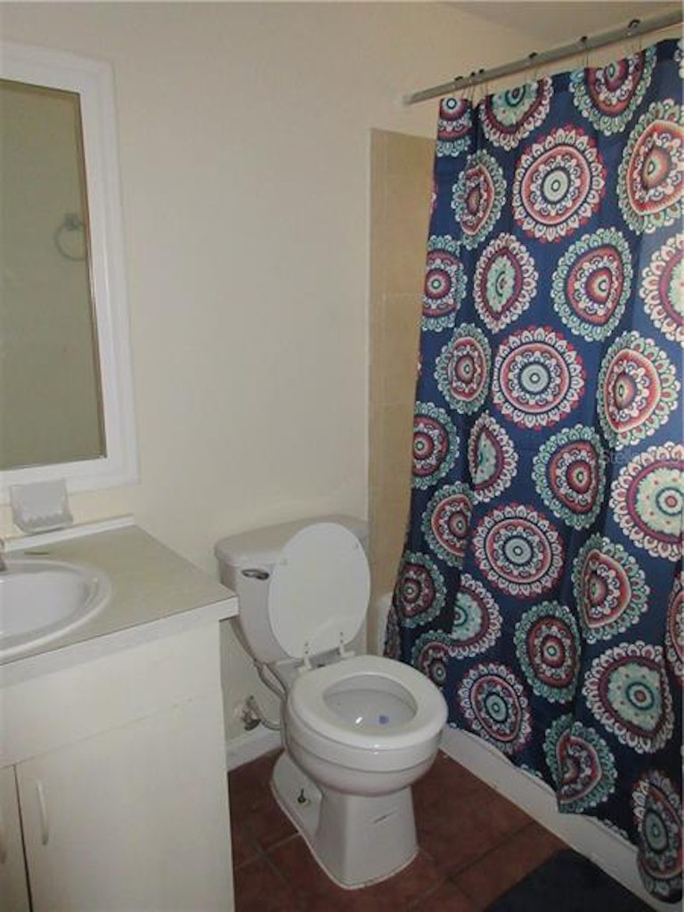 Photo 9 of 9 - 8408 N Orange Pl, Tampa, FL 33617