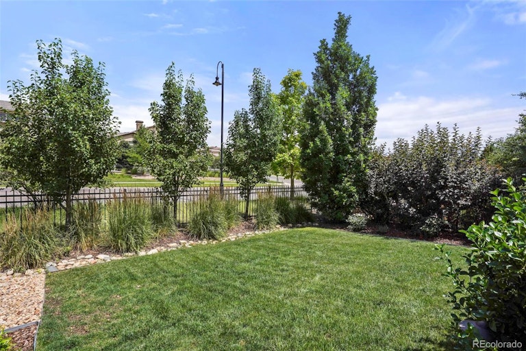 Photo 31 of 40 - 2252 S Loveland St, Denver, CO 80228