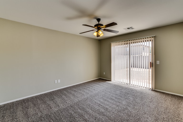 Photo 20 of 25 - 6041 W Odeum Ln, Phoenix, AZ 85043