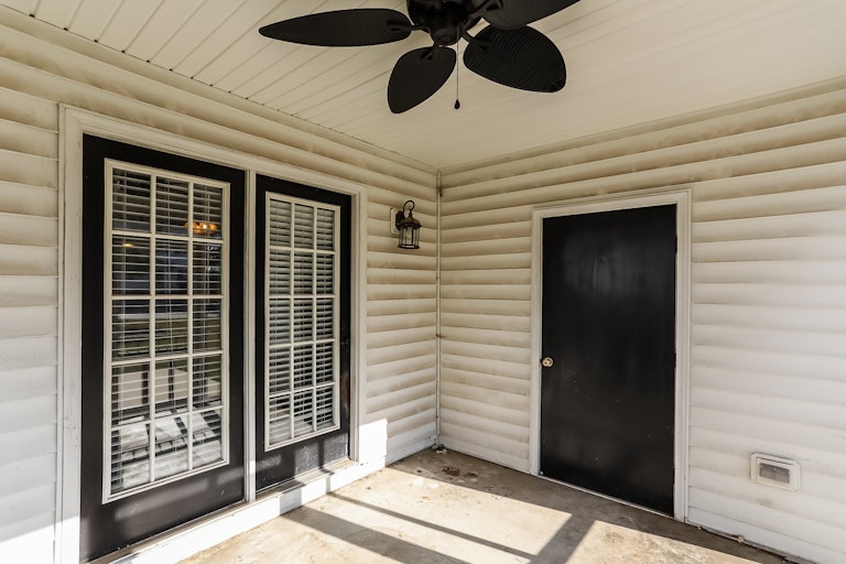 Photo 22 of 25 - 2211 Turtle Point Dr, Raleigh, NC 27604