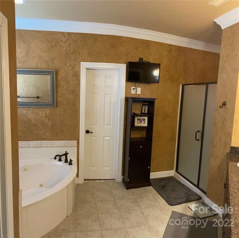 Photo 7 of 19 - 9614 Black Watch Ct, Charlotte, NC 28277