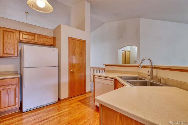 Photo 14 of 26 - 11384 Jersey St, Thornton, CO 80233