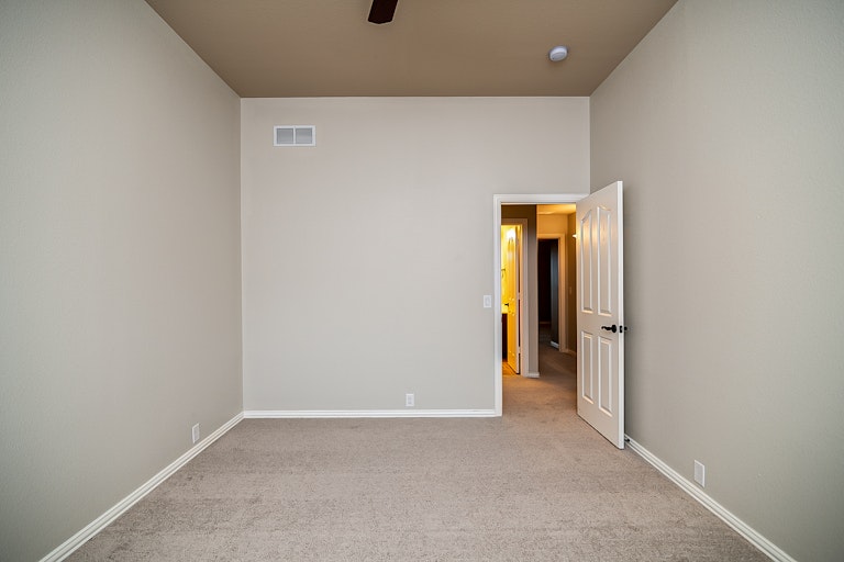 Photo 24 of 36 - 9113 Windsor Dr, Little Elm, TX 75068