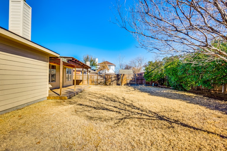 Photo 24 of 25 - 1409 Turtle Cove Dr, Little Elm, TX 75068