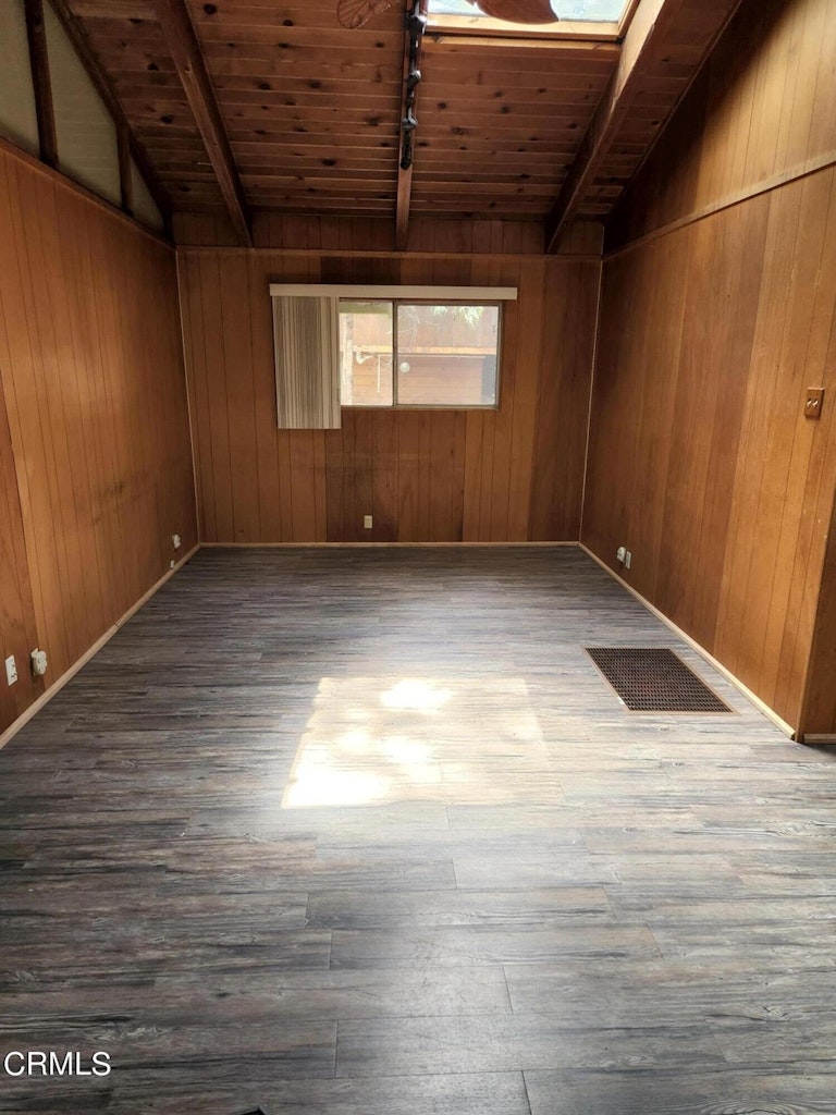Photo 20 of 30 - 1048 Mercury Way, Crestline, CA 92325