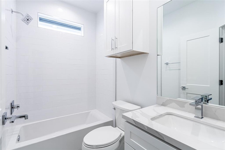 Photo 29 of 33 - 3410 Hardy St, Houston, TX 77009