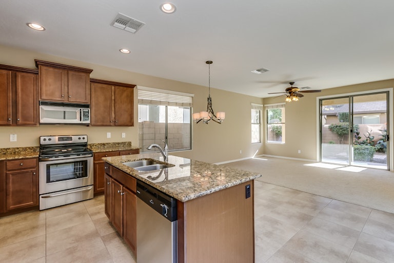 Photo 7 of 33 - 19145 E Swan Dr, Queen Creek, AZ 85142