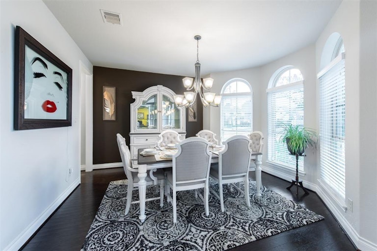Photo 9 of 38 - 16818 Caney Mountain Dr, Humble, TX 77346