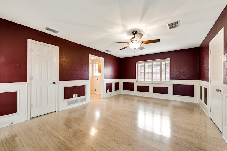 Photo 9 of 19 - 416 Kylie Ln, Wylie, TX 75098