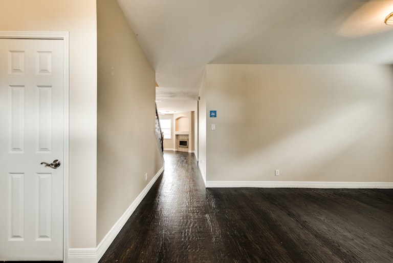 Photo 13 of 45 - 2204 Sheldon Dr, McKinney, TX 75072