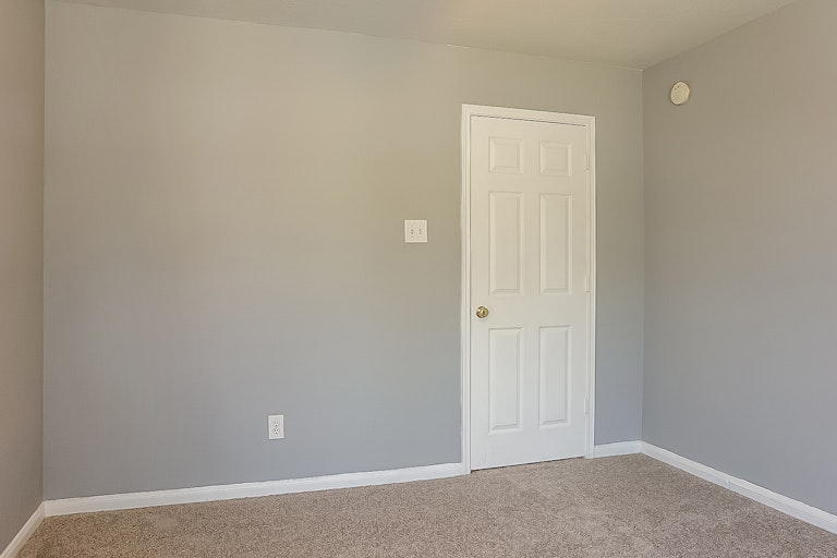 Photo 23 of 27 - 8910 Aberdeen Park Dr, Houston, TX 77095