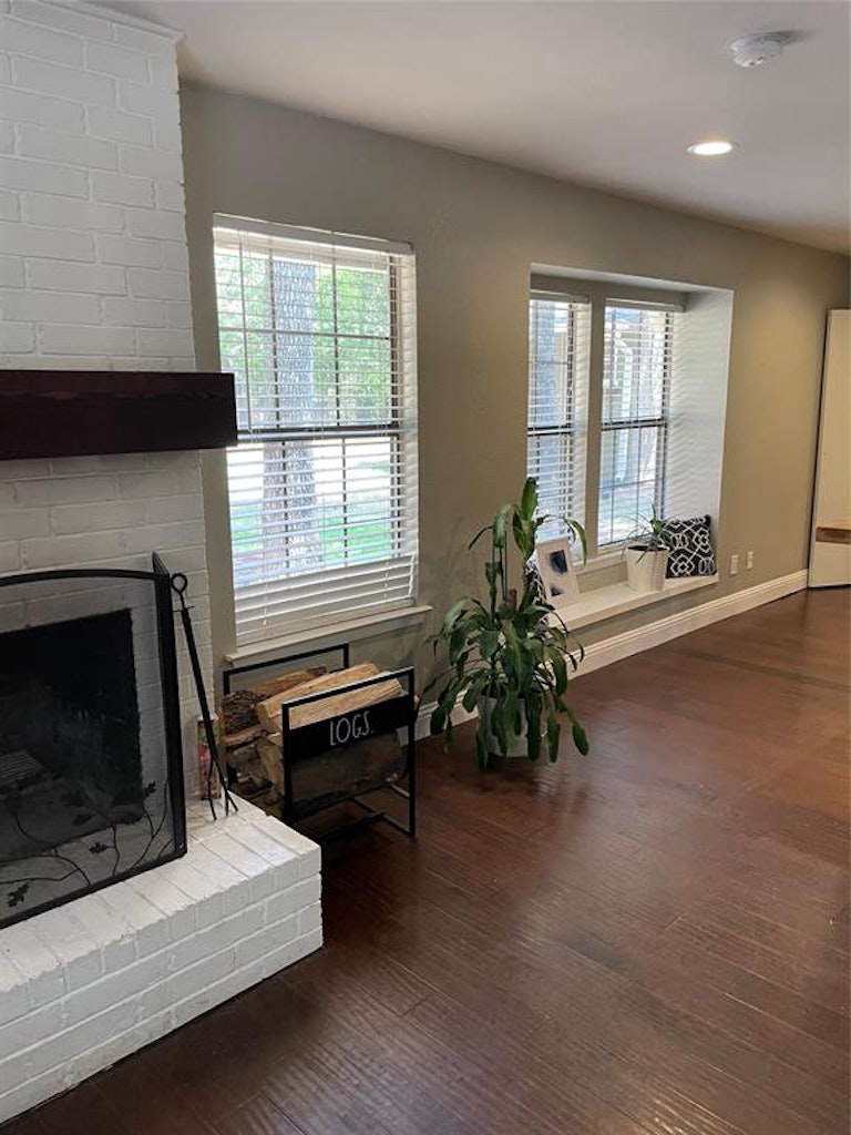 Photo 6 of 39 - 3446 Sunnyview Ln, Flower Mound, TX 75022