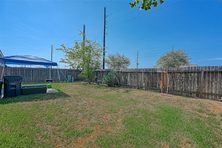 Photo 22 of 22 - 18203 Sweet Juniper Ln, Katy, TX 77449