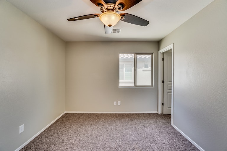 Photo 14 of 21 - 1674 W Pelican Dr, Chandler, AZ 85286