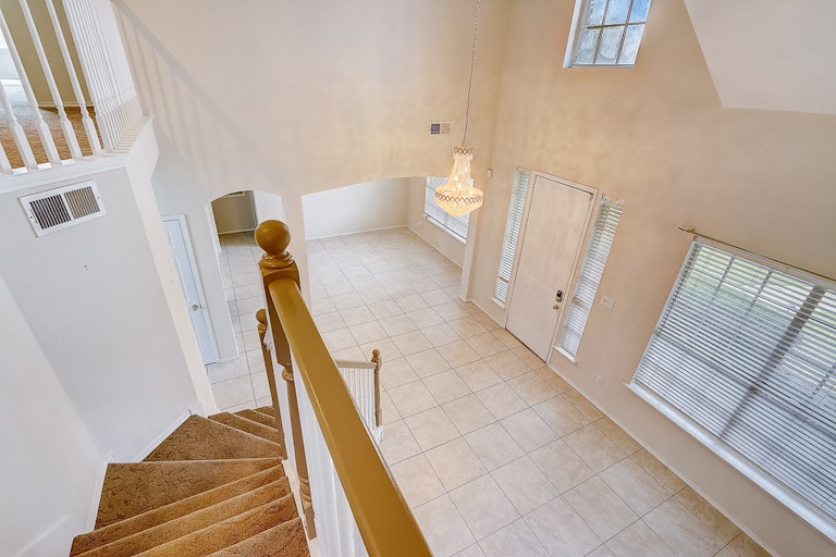 Photo 25 of 34 - 1832 Bowin Ct, Carrollton, TX 75010
