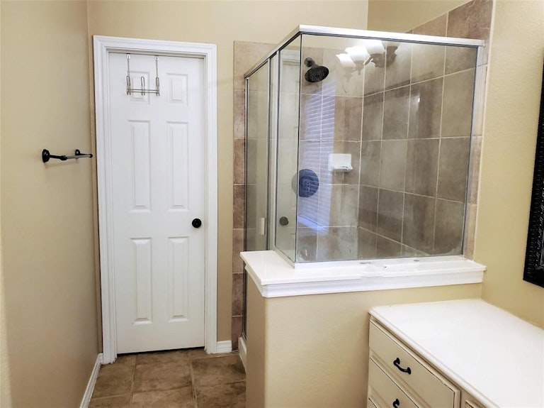 Photo 9 of 15 - 7305 Danbridge Ln, Frisco, TX 75035