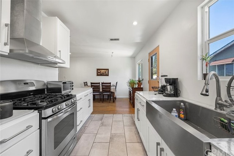 Photo 16 of 21 - 9424 Rose Ave, Montclair, CA 91763