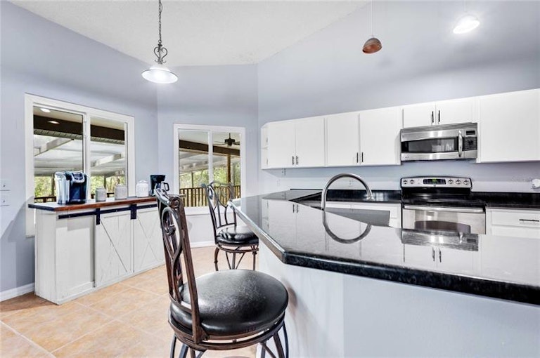 Photo 41 of 95 - 31949 Amberlea Rd, Dade City, FL 33523