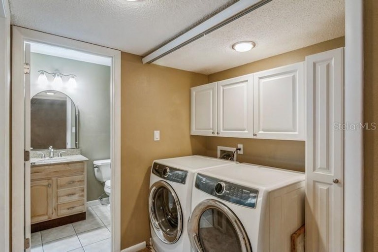 Photo 25 of 29 - 6033 34th St W #80, Bradenton, FL 34210