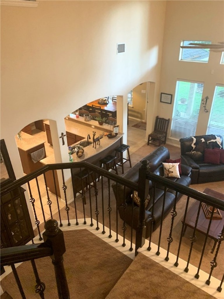 Photo 16 of 34 - 2005 Overland Dr, Leander, TX 78641