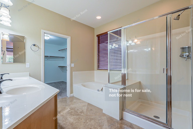Photo 19 of 30 - 6162 W Wikieup Ln, Glendale, AZ 85308