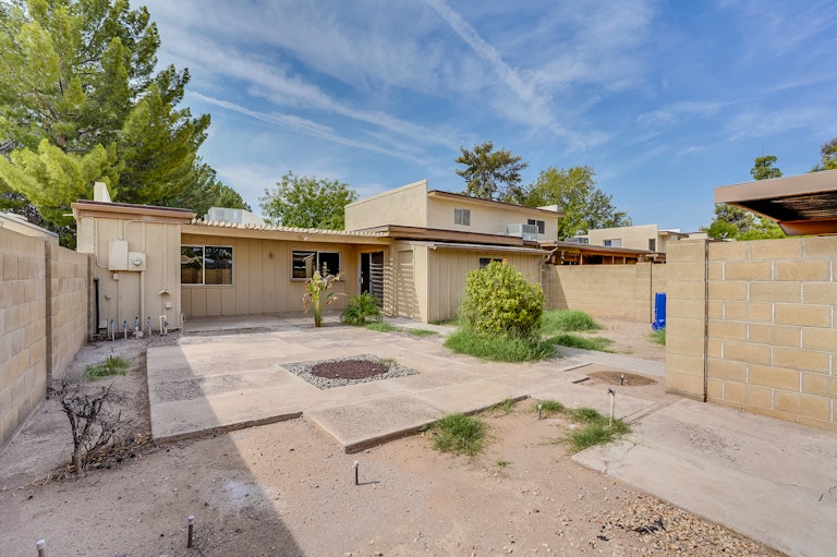 Photo 31 of 32 - 2176 E Ellis Dr, Tempe, AZ 85282