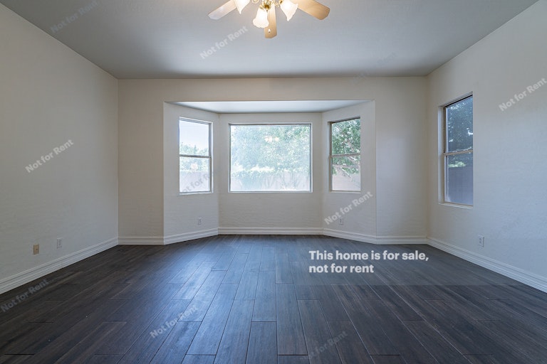 Photo 17 of 45 - 1345 W Washington Ave, Gilbert, AZ 85233