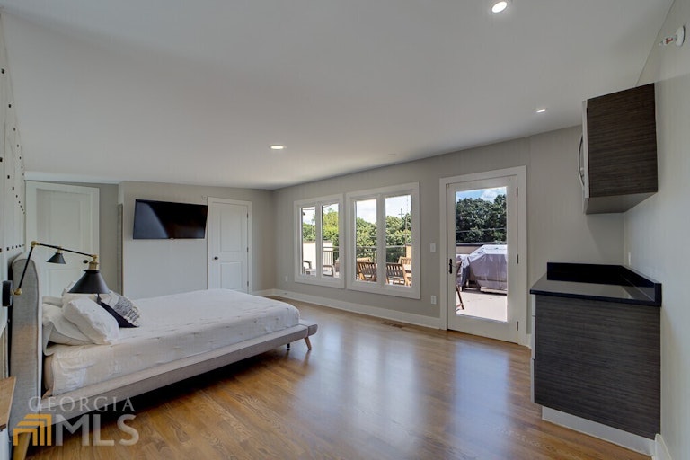 Photo 18 of 44 - 1300 Dekalb Ave NE #132, Atlanta, GA 30307