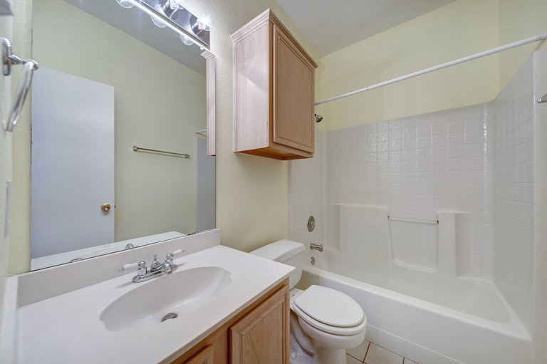 Photo 22 of 26 - 1020 Havenbrook Dr, Arlington, TX 76001