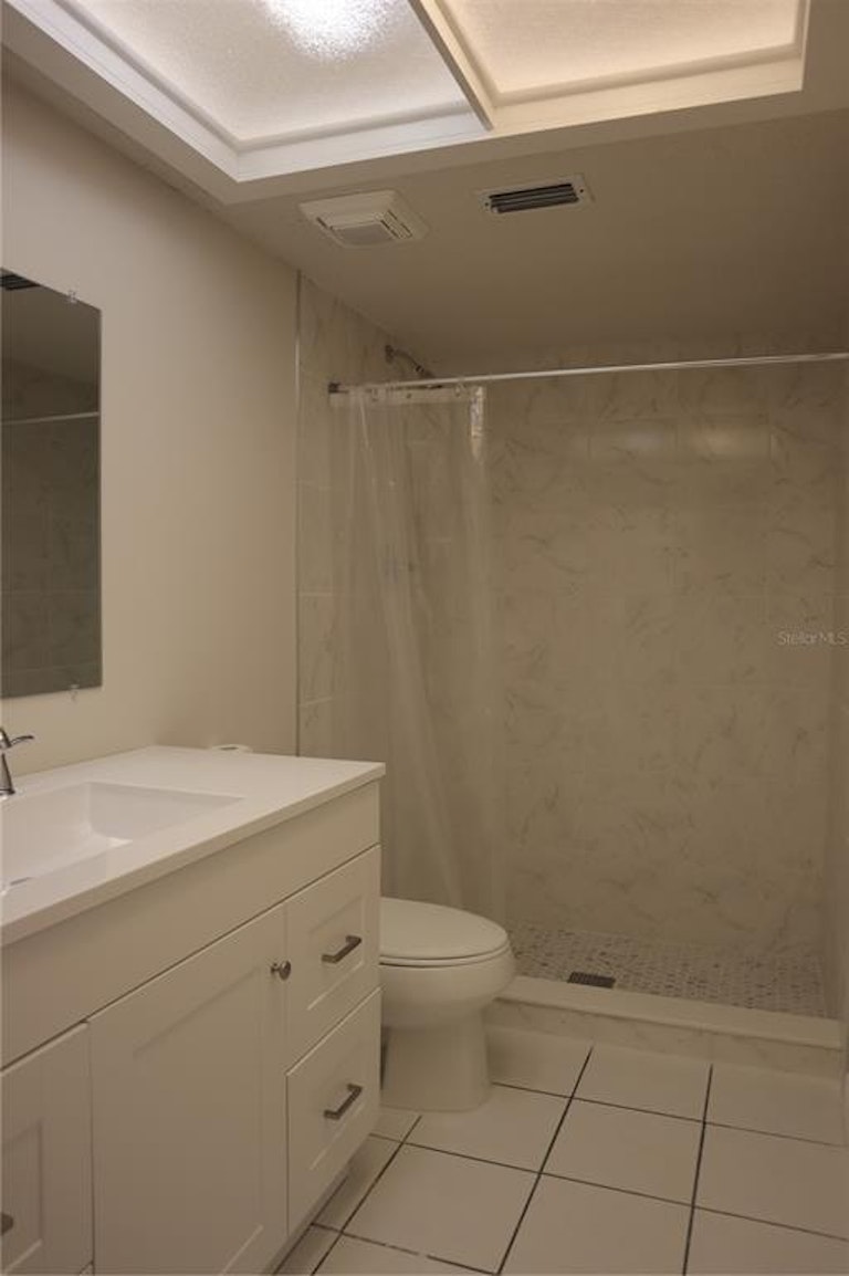 Photo 15 of 19 - 8321 Philadelphia Ave, Spring Hill, FL 34608