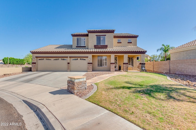 Photo 4 of 31 - 9327 W Melinda Ln, Peoria, AZ 85382