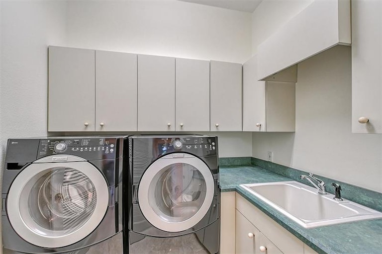 Photo 54 of 76 - 3550 Fair Oaks Ln, Longboat Key, FL 34228