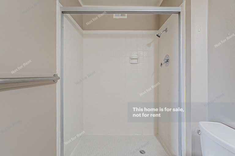Photo 15 of 23 - 3617 W Voltaire Ave, Phoenix, AZ 85029