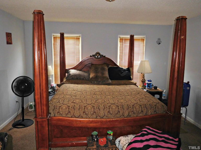 Photo 8 of 19 - 5408 Trenburg Ct, Knightdale, NC 27545