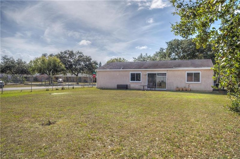 Photo 25 of 25 - 4614 McKibben Dr, North Port, FL 34287