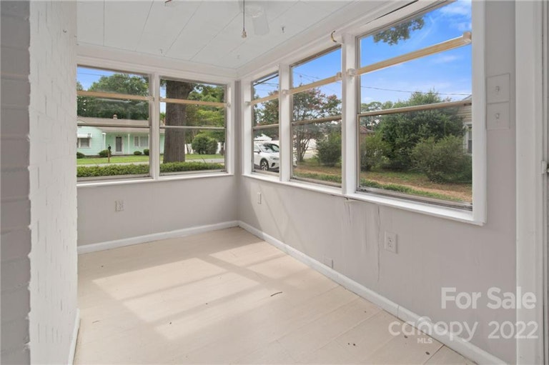 Photo 16 of 26 - 416 Ruth Ave, Kannapolis, NC 28083
