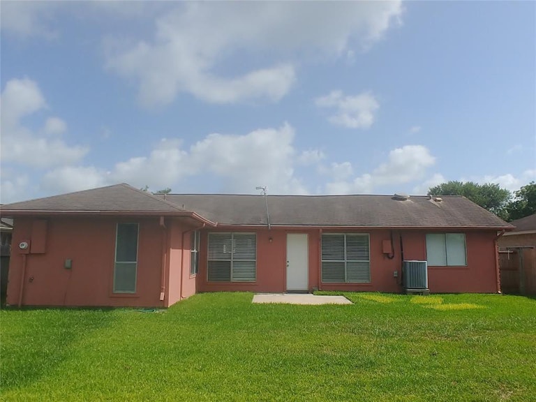 Photo 17 of 18 - 2519 Ironclad Dr, League City, TX 77573
