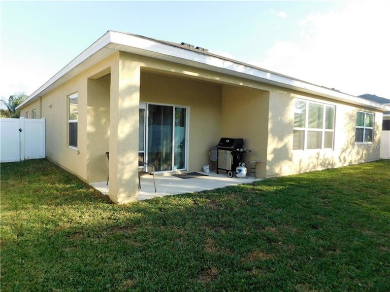 Photo 23 of 24 - 2646 Kenchester Loop, Wesley Chapel, FL 33543
