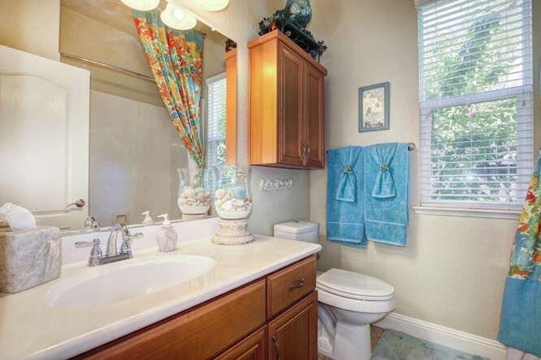 Photo 25 of 37 - 3469 Listan Way, Rancho Cordova, CA 95670
