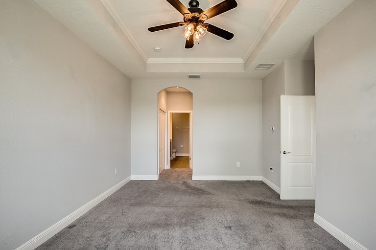 Photo 15 of 29 - 12104 Rambling Stream Dr, Riverview, FL 33579