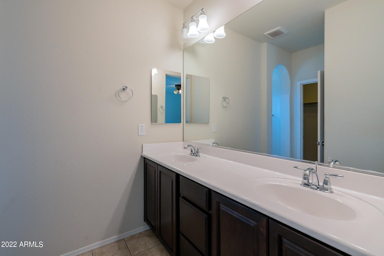 Photo 26 of 39 - 10828 W Swayback Pass, Peoria, AZ 85383