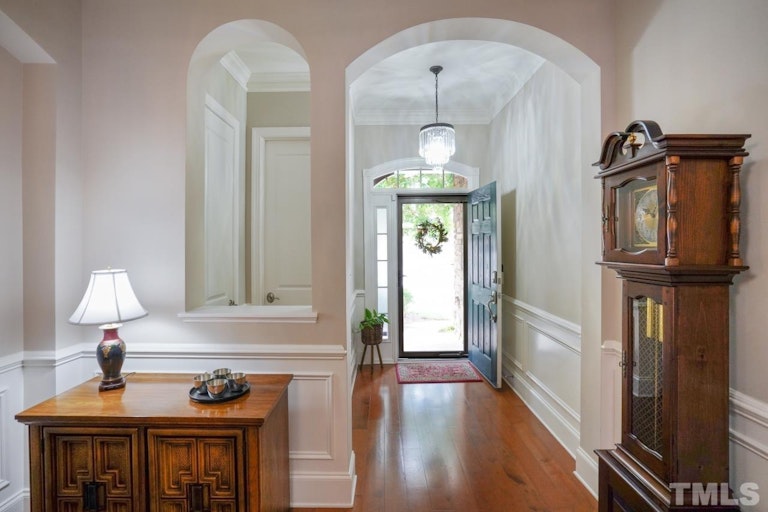 Photo 6 of 41 - 309 Sunstone Dr, Cary, NC 27519