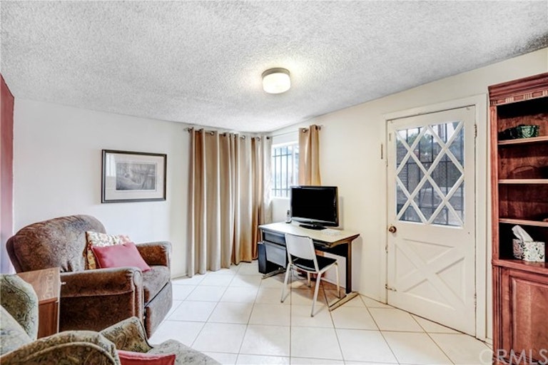 Photo 7 of 14 - 5468 La Sierra Ave, Riverside, CA 92505