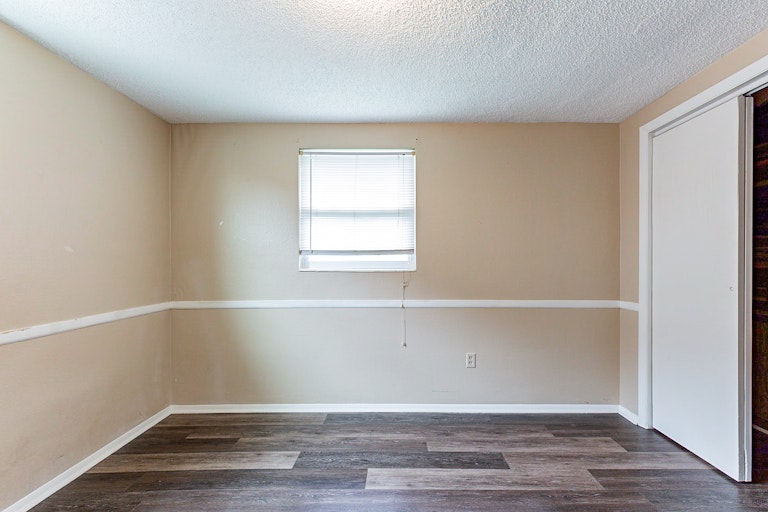 Photo 17 of 20 - 6207 7th Ave, New Port Richey, FL 34653