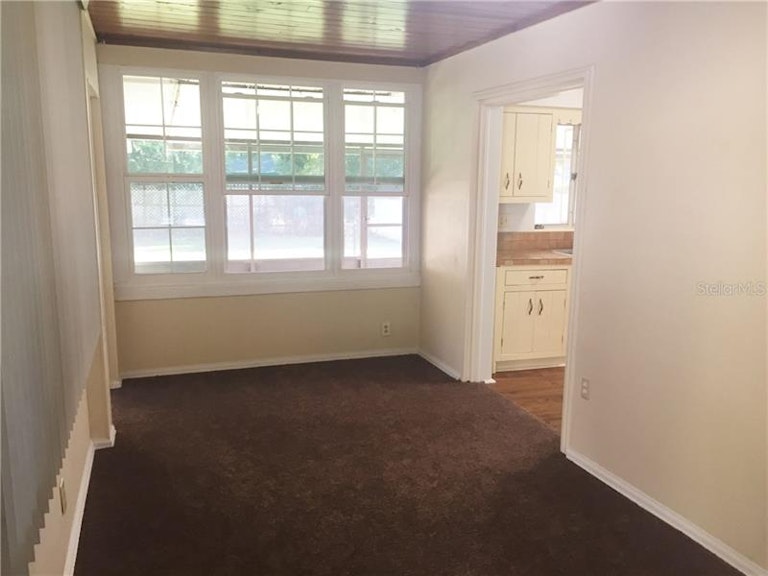 Photo 7 of 18 - 17 Palmetto Dr, Debary, FL 32713